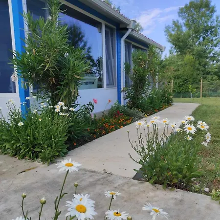 леванти Hébergement de vacances *